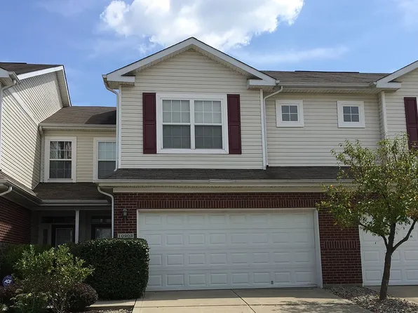 10903 Perry Pear Dr, Zionsville, IN 46077
