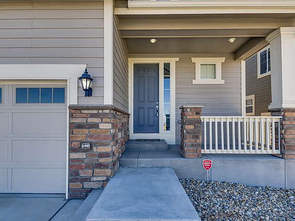 3rd image of 14711 Vienna Cir