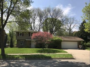 6005 Piping Rock Rd, Madison, WI 53711