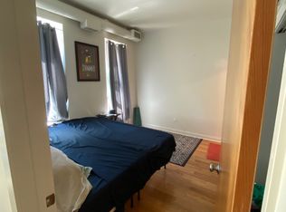 198 College St #3B, Burlington, VT 05401