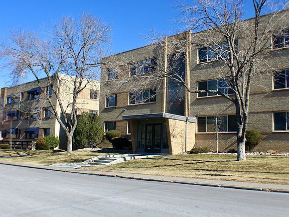 4th image of 1430 N Albion Street Gar #15