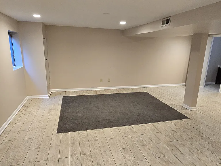 388 E Forest Knoll Dr — Photo 24