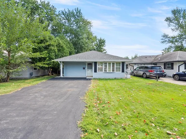 804 Gates St, Aurora, IL 60505