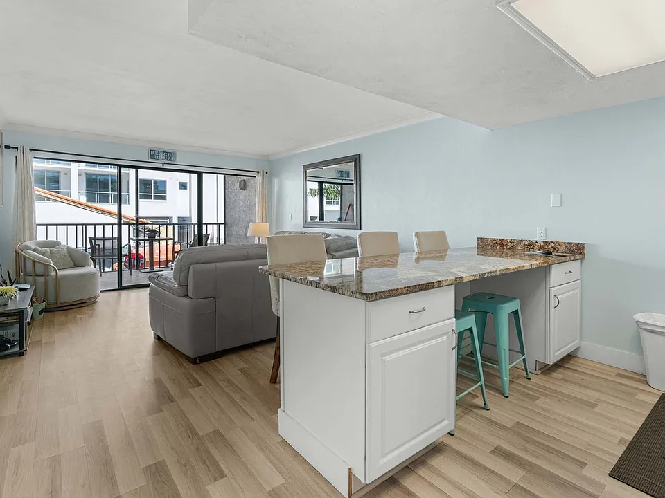260 Southbay Dr #2-ID1226374P