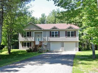 27 Highland Dr, Levant, ME 04456