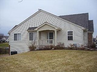 1st image of 1206 E Oakwood Dr
