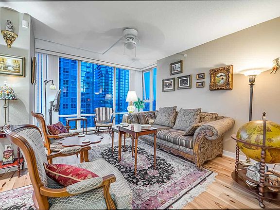 4th image of 1438 Richards St #1708