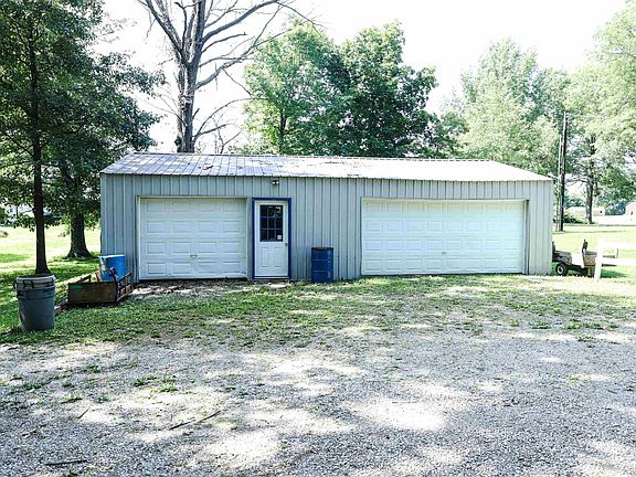2nd image of 2966 N Folsomville Rd