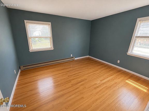 4th image of 19 Sherwood Court