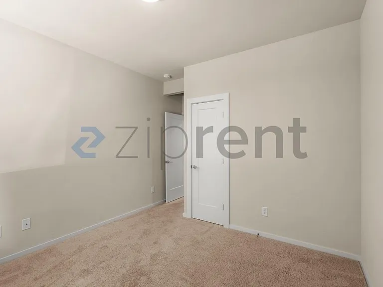 10604 SE 187th Pl — Photo 18