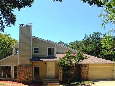 2712 Meadowstone Ct, Carrollton, TX, 75006