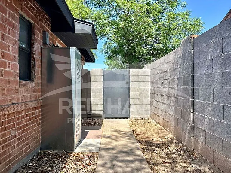 315 W Highland Ave #1 — Photo 15