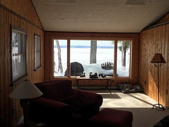 Living room Lake view