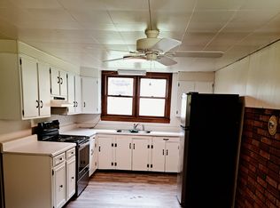 130 Fayette Ave, Ansted, WV 25812