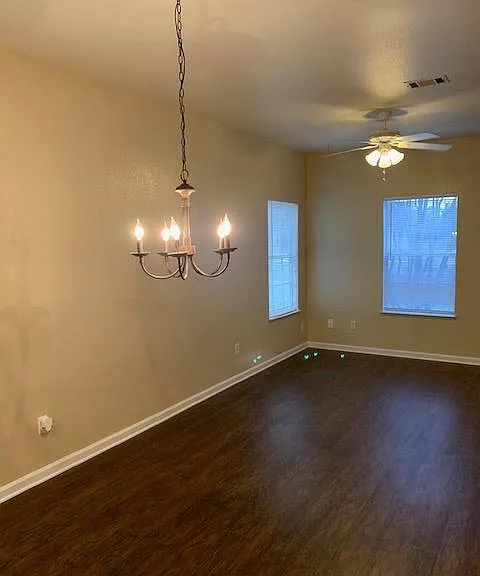 3003 Whisper Oaks Ln #B — Photo 5