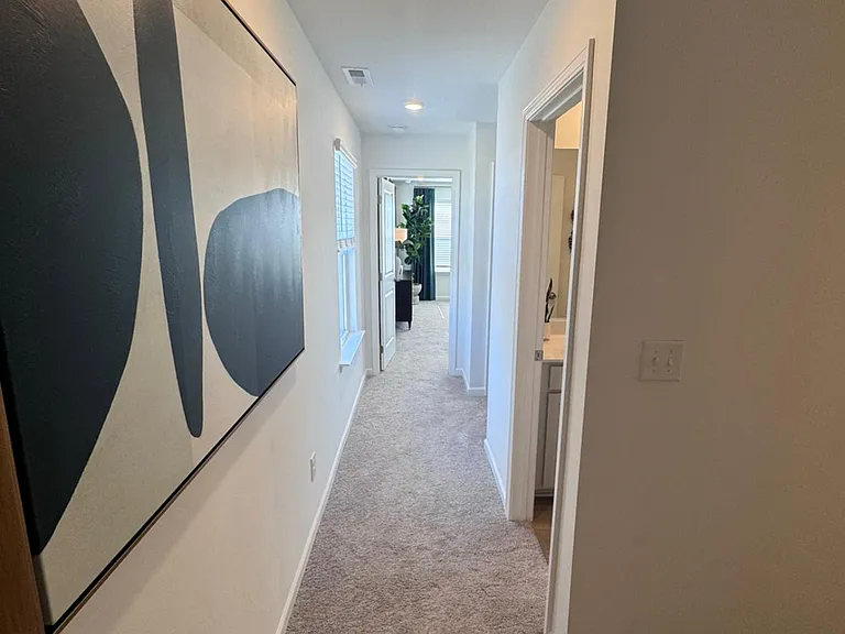 240 Vision St — Photo 8