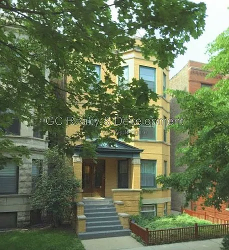 1306 W Cornelia Ave #3 Photo 1