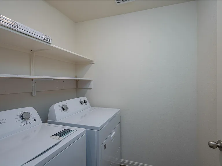 19417 Caymus Dr — Photo 18