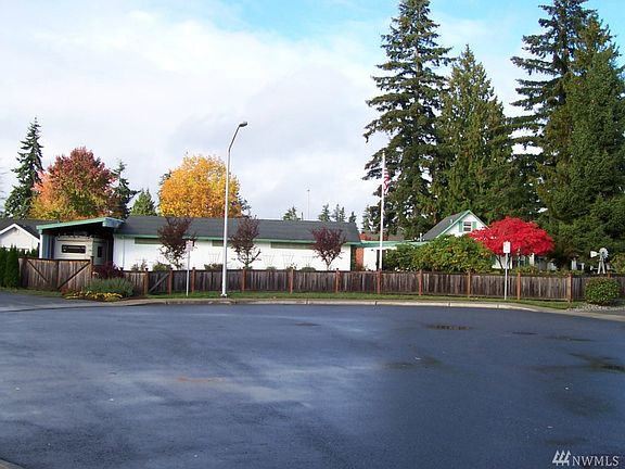 5th image of 21815 48th Ave W