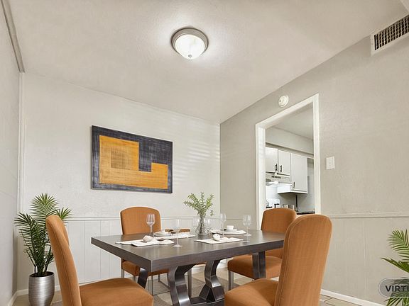 5th image of 3805 Englewood Cir