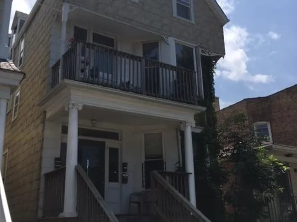 1911 W Eddy St APT 3, Chicago, IL 60657