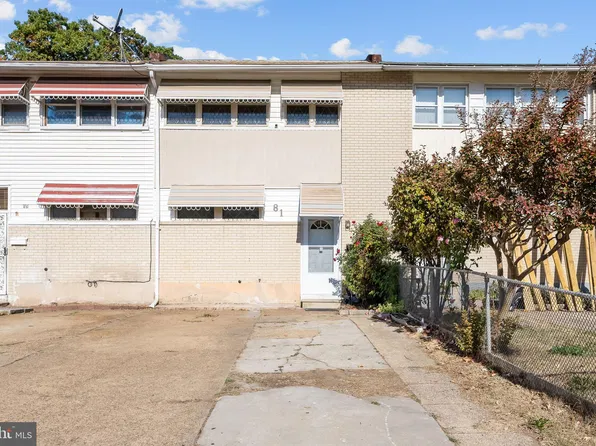 81 Oakmont Dr, New Castle, DE 19720