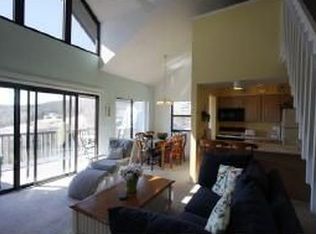 12 Treehouse Ln APT 12, Branson, MO 65616