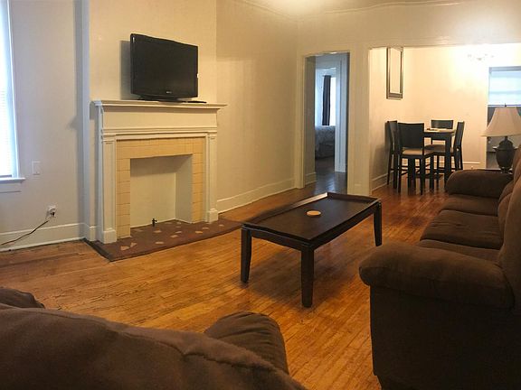 2nd image of 3411 Fairfield Ave #3411