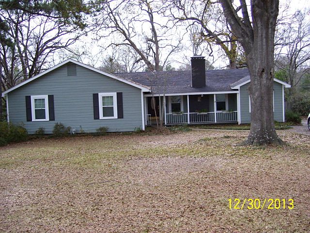 1st image of 1004 Hilltop Dr