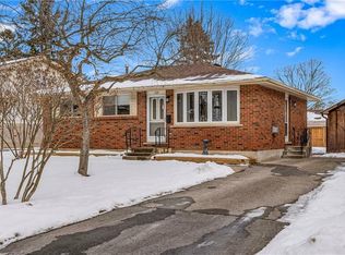 122 Hillside Ave, Brant, ON N3L3L5