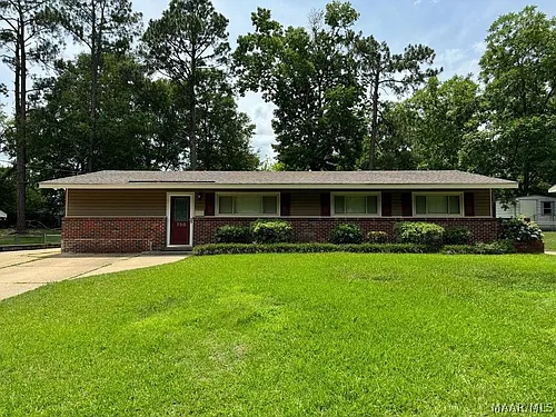 750 S Marquette Dr Photo 1