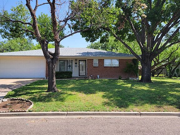 2nd image of 309 Kennedy Dr