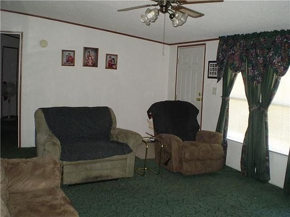4th image of 19717 SE 95th St