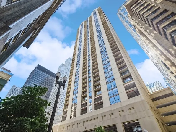 200 N Dearborn St, Chicago, IL