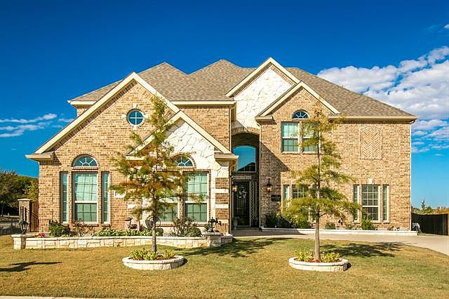 1st image of 7715 Graystone Dr