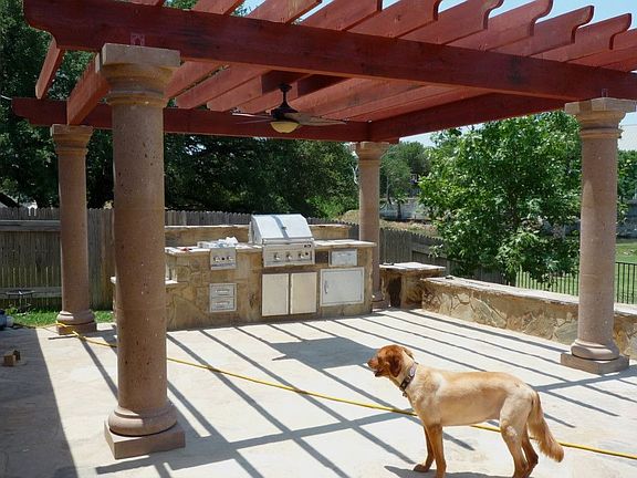 Outdoor gas powered kitchen