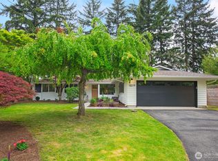 15219 NE 6th Pl, Bellevue, WA