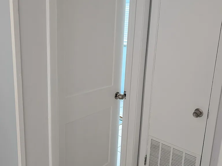 123 SW 19th Ave #123 — Photo 12