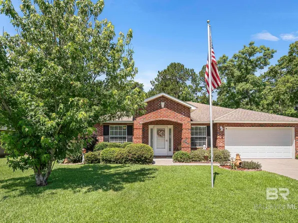 1802 S Bay St, Foley, AL 36535