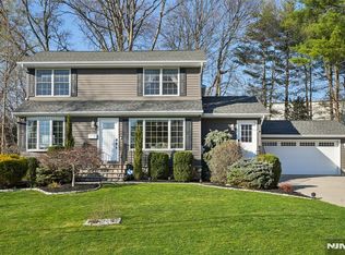 19 White Ter, Ramsey, NJ