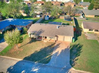1101 Winnipeg Dr, Yukon, OK 73099