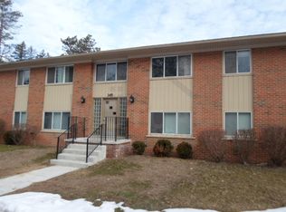 345 Granger Rd APT 3, Ortonville, MI 48462