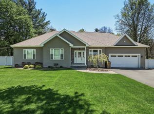 980 Center St, Ludlow, MA 01056