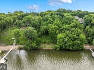 Newcomb Ave SW, Cokato, MN 55321