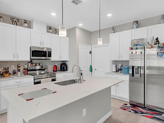 5th image of 544 Higgs Avenue NW