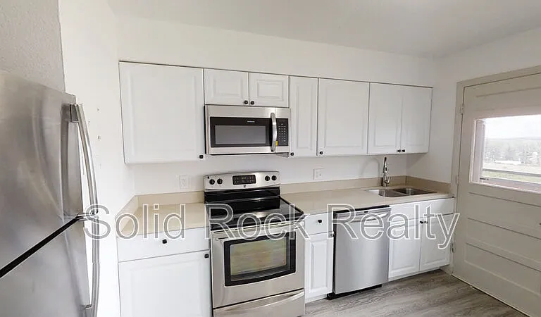 1027 Westmoreland Rd #4 — Photo 1