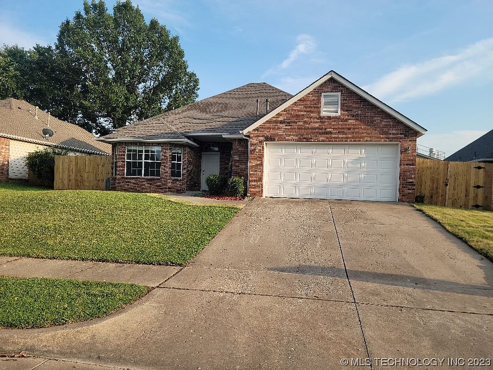 3009 W Vandalia Cir, Broken Arrow, OK 74012 MLS 2328021 Zillow