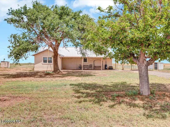 3350 Canada Rd, Levelland, TX 79336