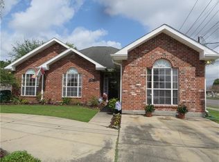 8701 33rd St, Metairie, LA 70003