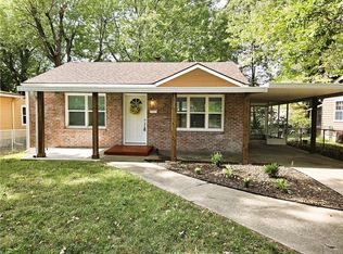 1526 N Spring St, Independence, MO 64050